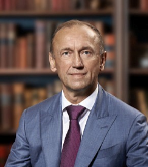 Олег Шарыкин